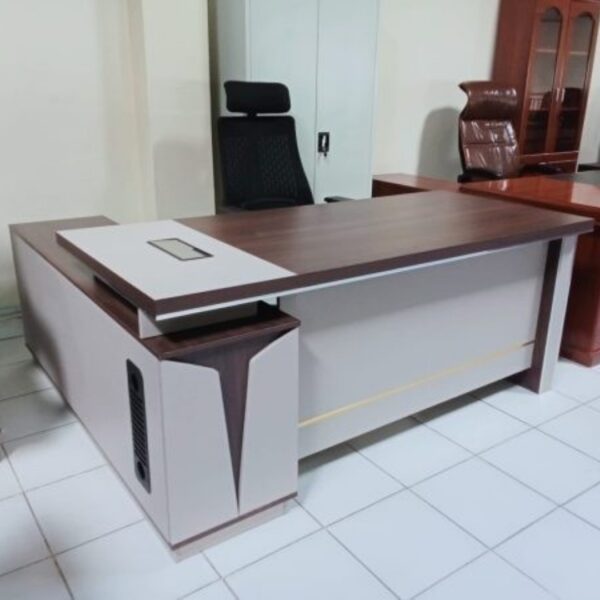 1800mm executive office desk - Image 3