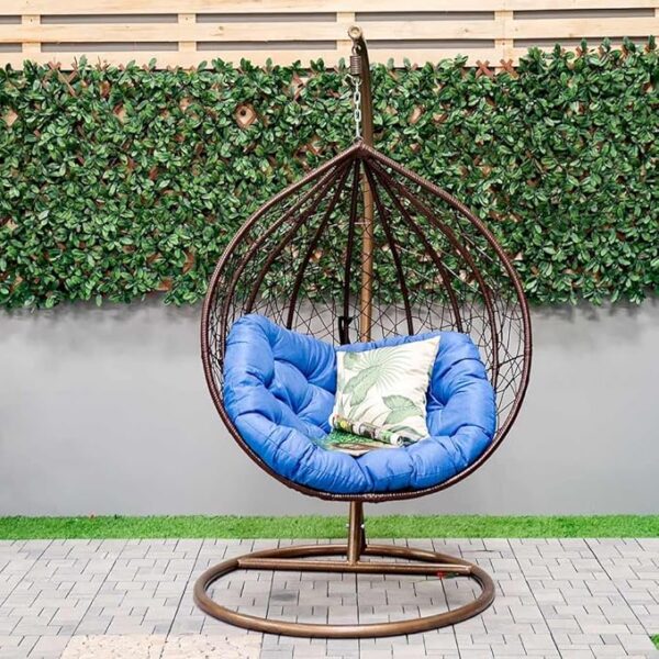 Hammock swivel swing with 360-degree rotation, made of durable fabric, perfect for indoor or outdoor relaxation.